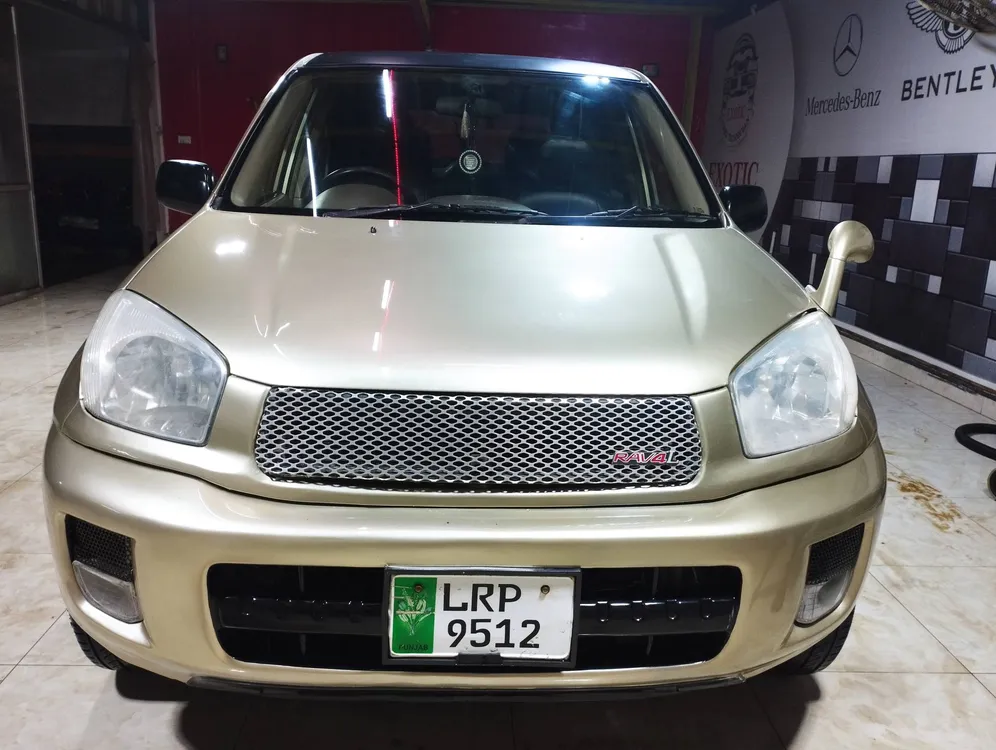 ٹویوٹا راو 4 2003 for Sale in لاہور ٹویوٹا راو 4 2003 for Sale in لاہور Image-8