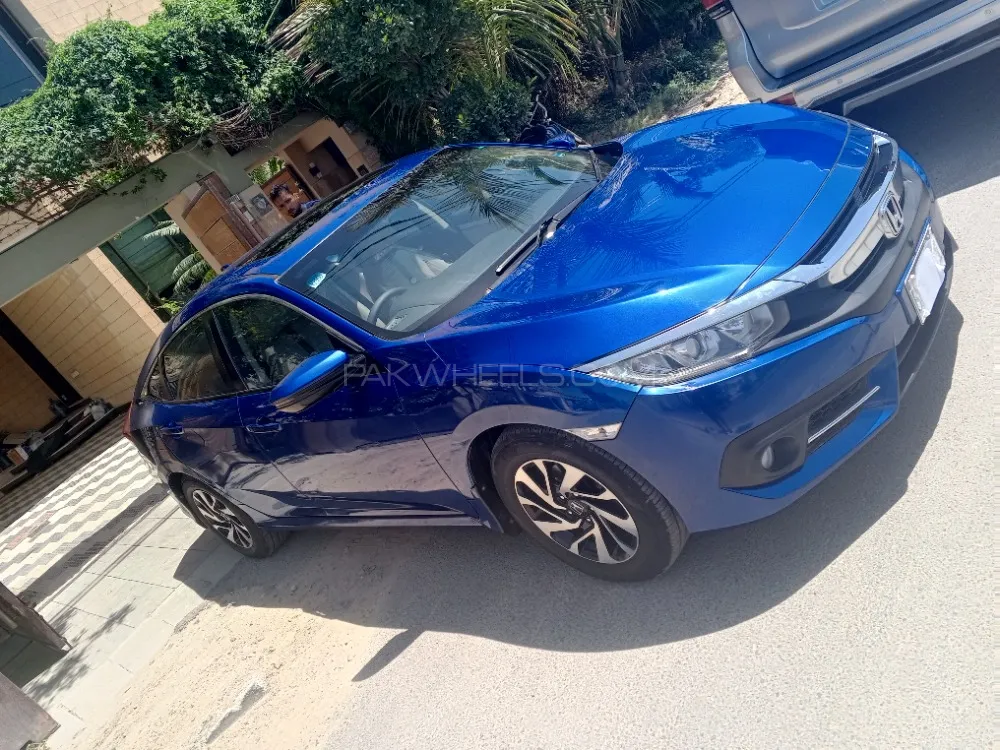 Honda Civic 2017 for Sale in Karachi Image-1