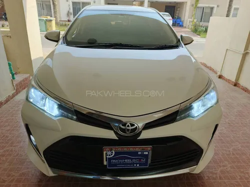 Slide toyota corolla altis 1 6 automatic 2019 115570893