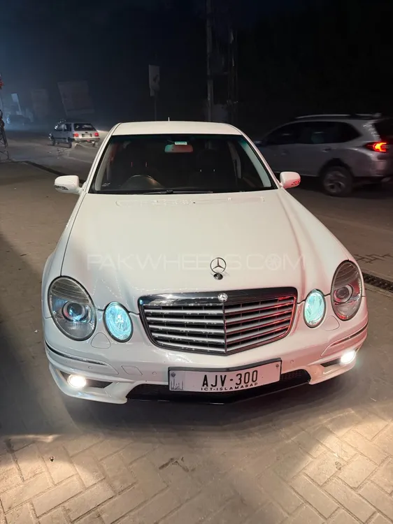 Mercedes Benz E Class 2007 for Sale in Lahore Image-1