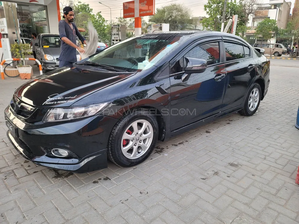 Honda Civic 2013 for Sale in Lahore Image-1