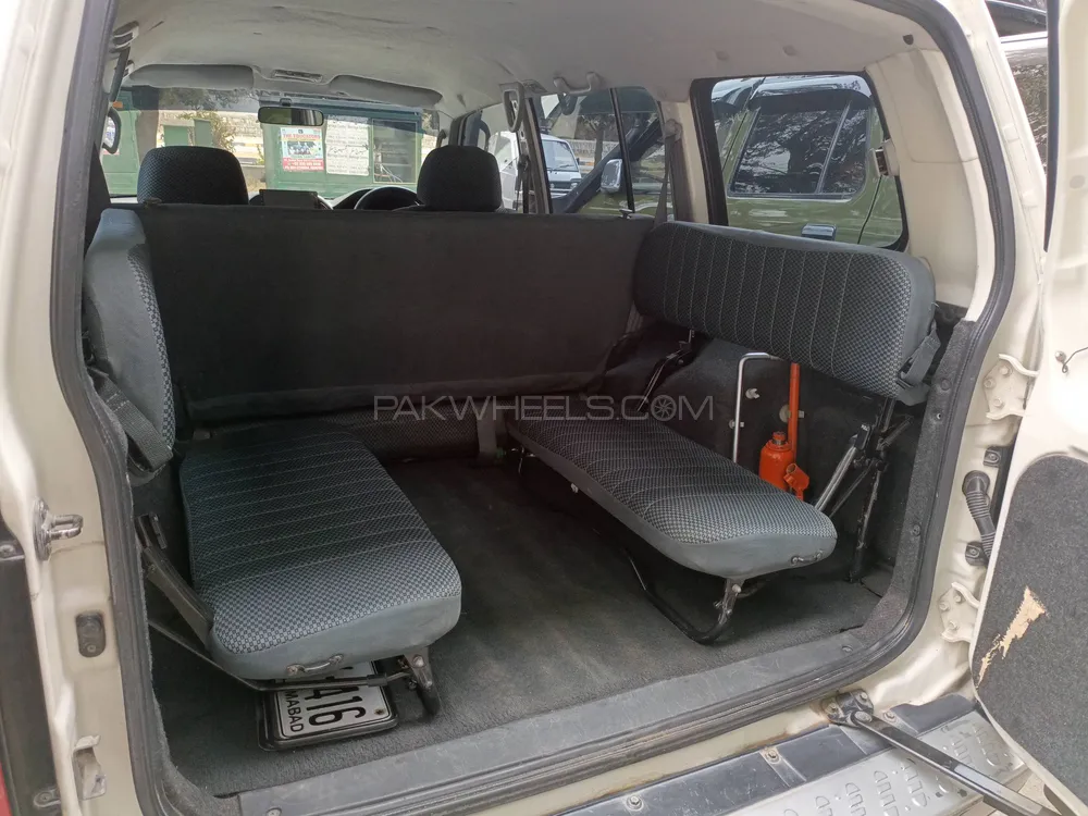 Mitsubishi Pajero 2005 for Sale in Islamabad Mitsubishi Pajero 2005 for Sale in Islamabad Image-16