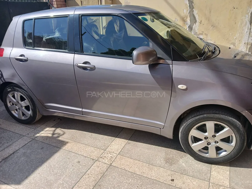 Suzuki Swift 2020 for Sale in Karachi Image-1