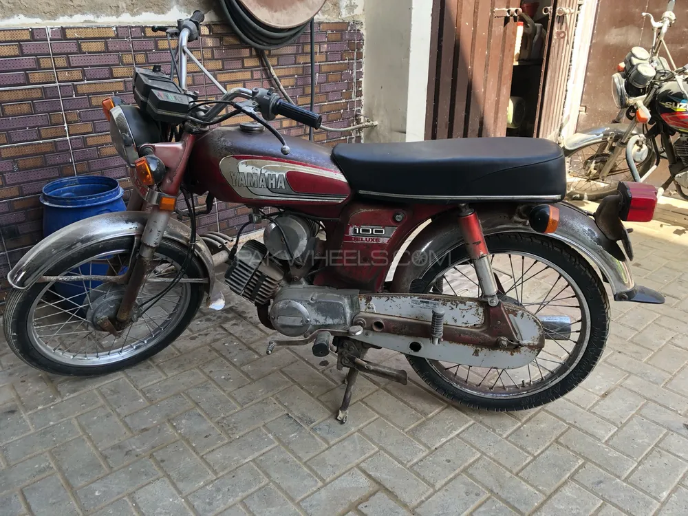دیوان یاماہا YB 100  1985 for Sale Image-1