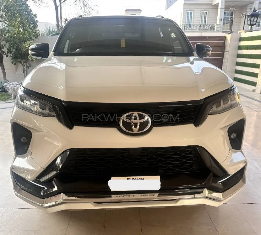 Toyota Fortuner 2022 for Sale in Lahore Image-1