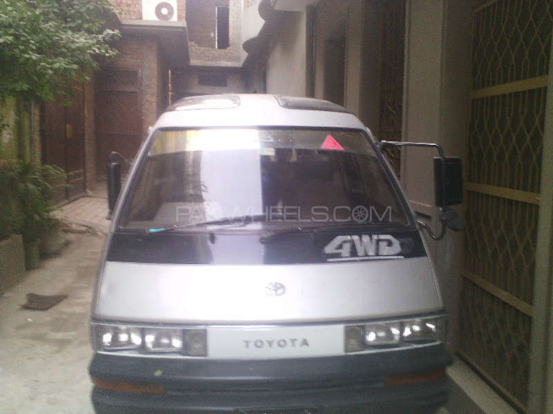 Toyota Surf 1986 for Sale in Peshawar Image-1