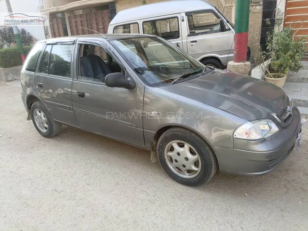 Suzuki Cultus 2011 for Sale in Karachi Suzuki Cultus 2011 for Sale in Karachi Image-2