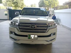 Toyota Land Cruiser ZX 2016 for sale in Pakistan | PakWheels