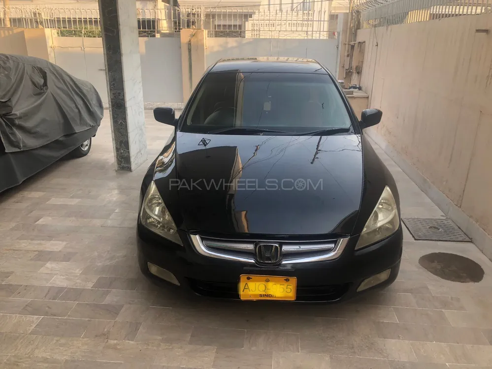 Honda Accord 2005 for Sale in Karachi Image-1