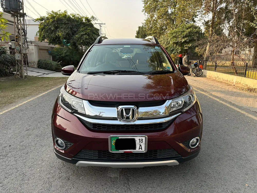 Honda BR-V 2018 for Sale in Lahore Image-1