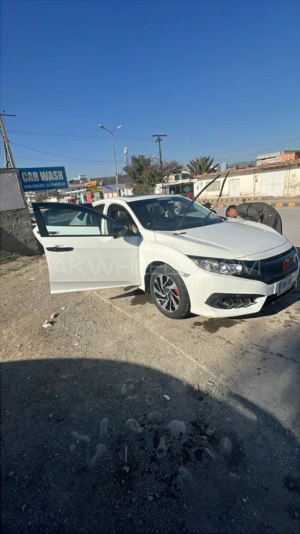Honda Civic 2018 for Sale in Haripur Image-1