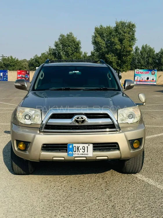 Toyota Surf 2004 for Sale in Lahore Image-1