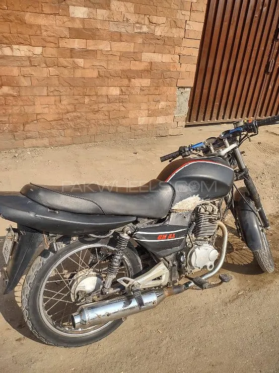 راوی Piaggio Storm 125 2010 for Sale راوی Piaggio Storm 125 2010 for Sale Image-4