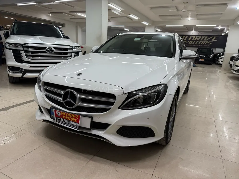Mercedes Benz C Class 2018 for Sale in Islamabad Image-1