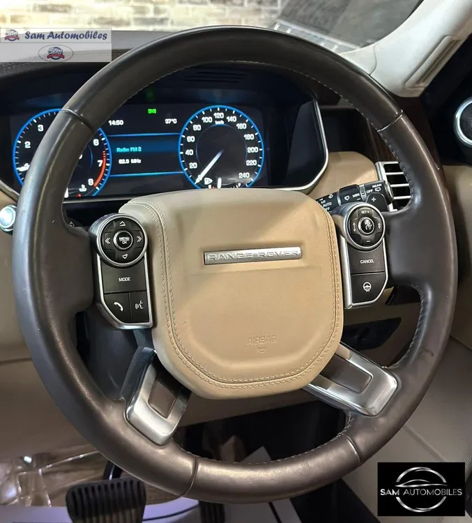 Range Rover Vogue 2013 for Sale in Karachi Range Rover Vogue 2013 for Sale in Karachi Image-11