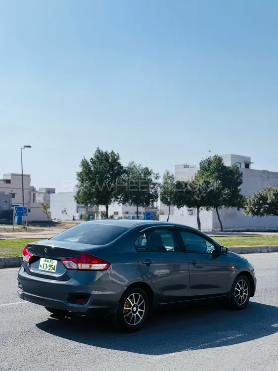 Suzuki Ciaz 2017 for Sale in Lahore Image-1