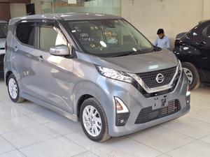 NISSAN DAYZ 
2021 MODEL
4.5 GRADE 
48K MILEAGE 
VERIFIABLE AUCTION REPORT AVAILABLE 
FOR MORE DETAILS PLEASE CONTACT