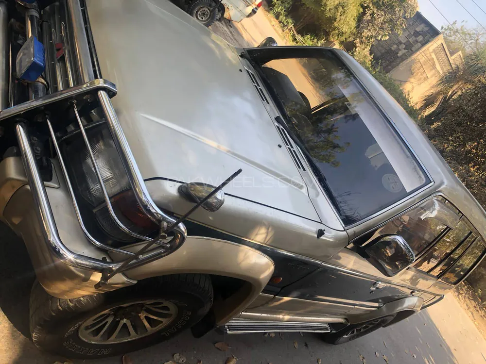 Mitsubishi Pajero 1992 for Sale in Lahore Image-1