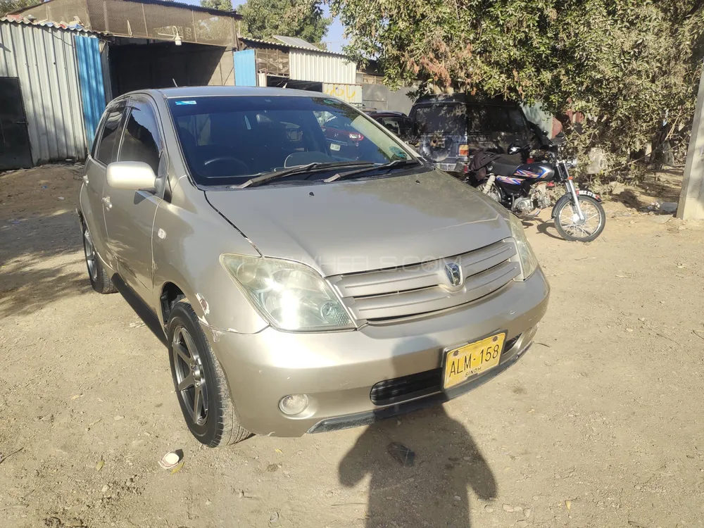 ٹویوٹا آئی ایس ٹی 2004 for Sale in کراچی Image-1