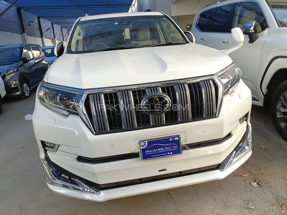 Toyota Prado 2021 for Sale in Karachi Image-1