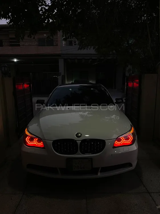 بی ایم ڈبلیو 5 سیریز 2006 for Sale in لاہور Image-1