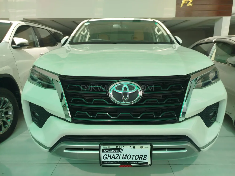 Toyota Fortuner 2021 for Sale in Multan Image-1