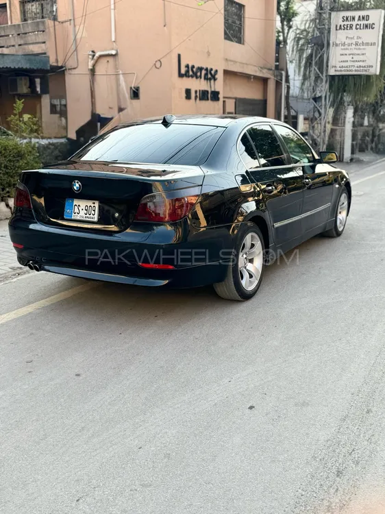 بی ایم ڈبلیو 5 سیریز 2004 for Sale in راولپنڈی بی ایم ڈبلیو 5 سیریز 2004 for Sale in راولپنڈی Image-5