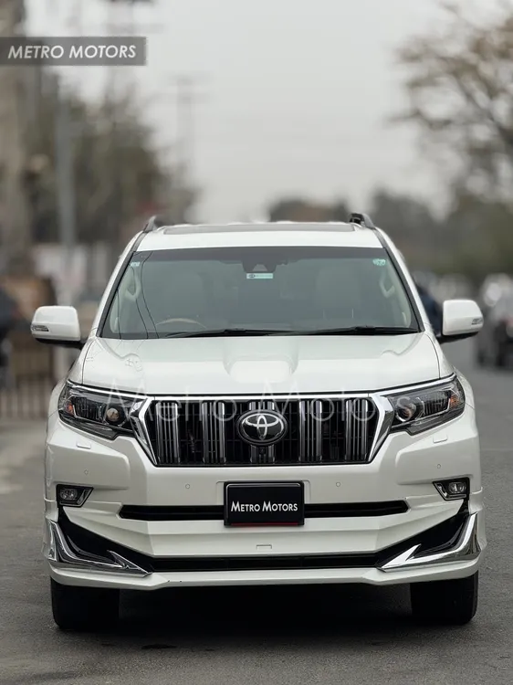 Toyota Prado 2019 for Sale in Lahore Image-1