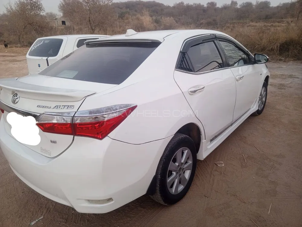 Toyota Yaris Sedan 2022 for Sale in Lahore Toyota Yaris Sedan 2022 for Sale in Lahore Image-4