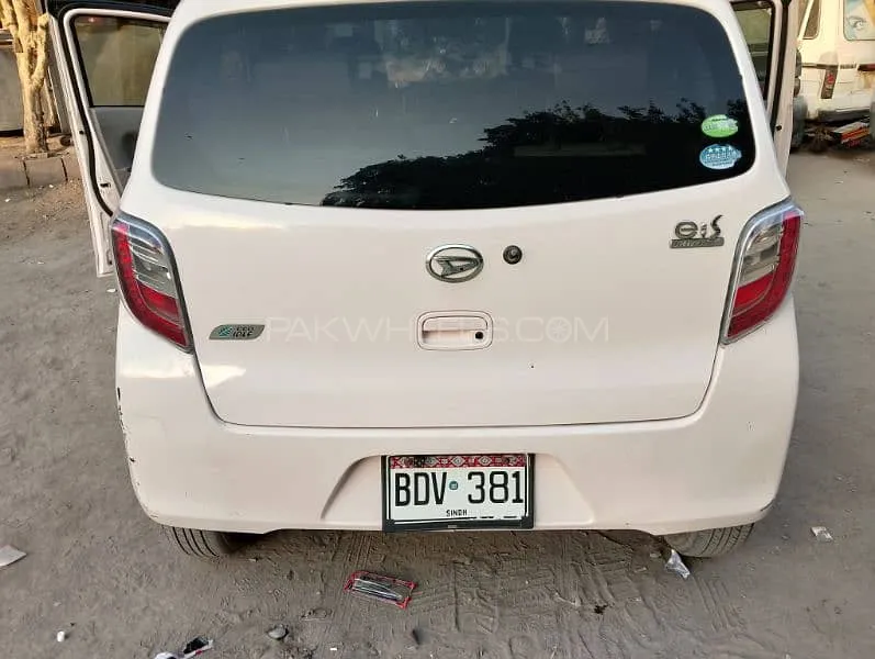 Daihatsu Esse 2012 for Sale in Karachi Image-1
