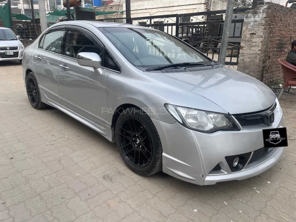 Honda Civic 2011 for Sale in Sialkot Image-1