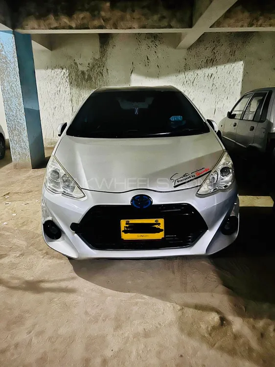 Toyota Aqua 2015 for Sale in Karachi Image-1