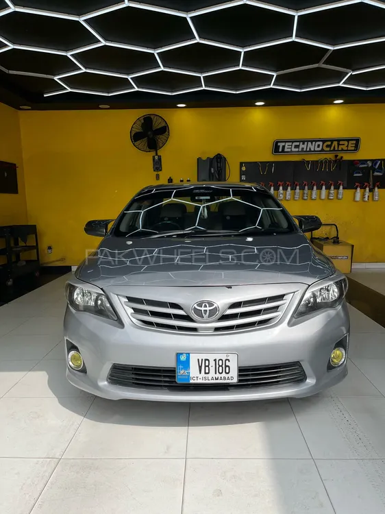 Toyota Corolla 2011 for Sale in Islamabad Image-1