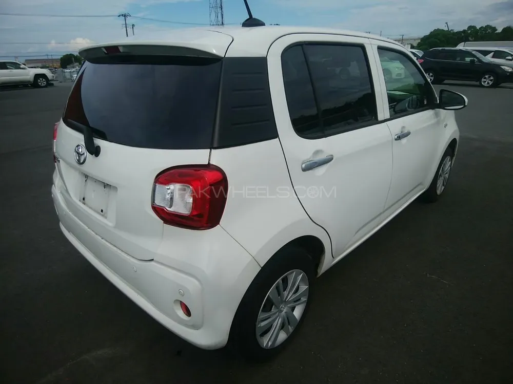 Toyota Passo 2024 for Sale in Peshawar Toyota Passo 2024 for Sale in Peshawar Image-7