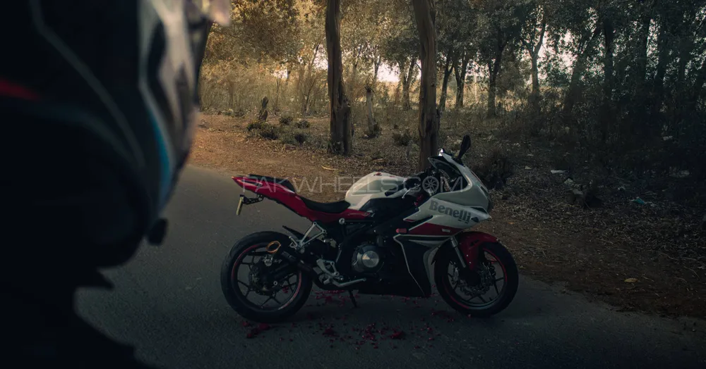 Benelli 302 R 2018 for Sale Benelli 302 R 2018 for Sale Image-7