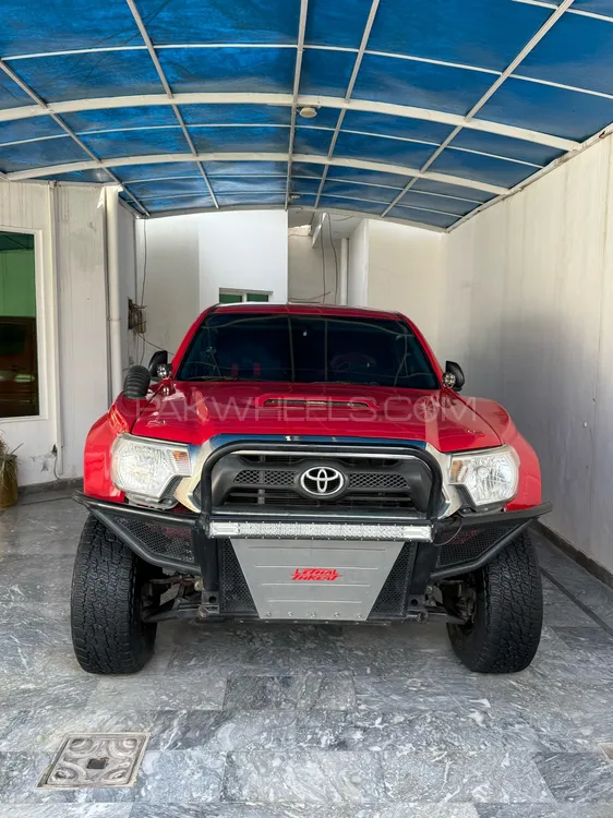 Toyota Tacoma 2013 for Sale in Multan Image-1