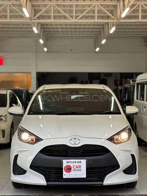 ٹویوٹا یارس ہیچ بیک 2021 for Sale in پشاور Image-1