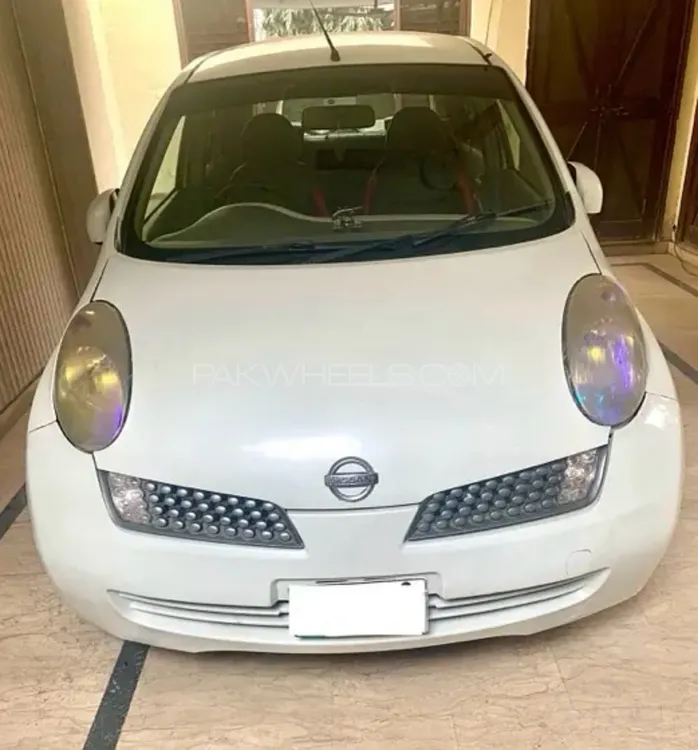 Nissan March 2003 for Sale in Lahore Image-1