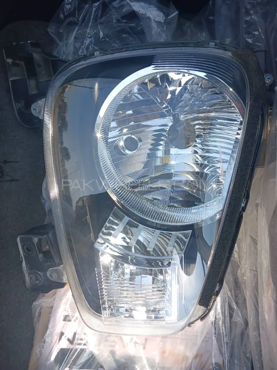 suzuki alto vxr original R/s headlight Image-1