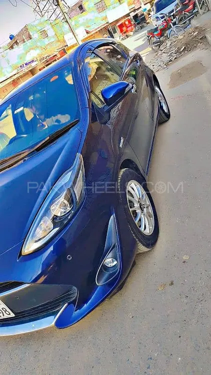 Toyota Aqua 2018 for Sale in Faisalabad Image-1