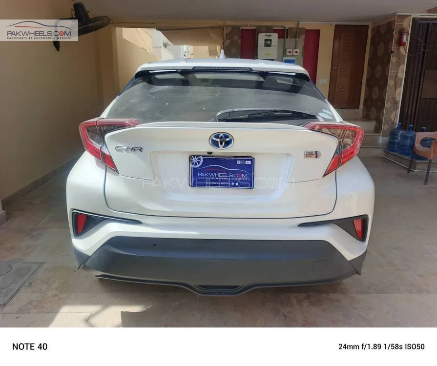 Toyota C-HR 2019 for Sale in Karachi Toyota C-HR 2019 for Sale in Karachi Image-6
