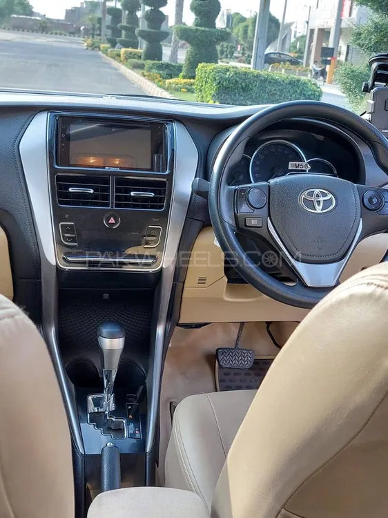 Toyota Yaris Sedan 2021 for Sale in Sheikhupura Toyota Yaris Sedan 2021 for Sale in Sheikhupura Image-12
