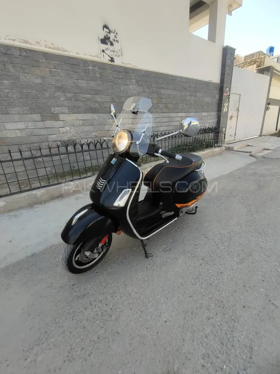 Vespa  PIAGGIO 2017 for Sale Image-1