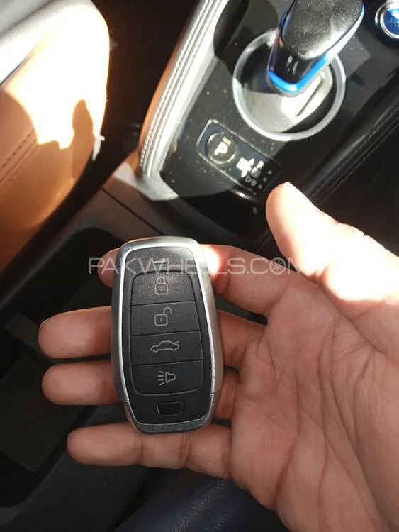 Nissan Kicks 2020 for Sale in Lahore Nissan Kicks 2020 for Sale in Lahore Image-13