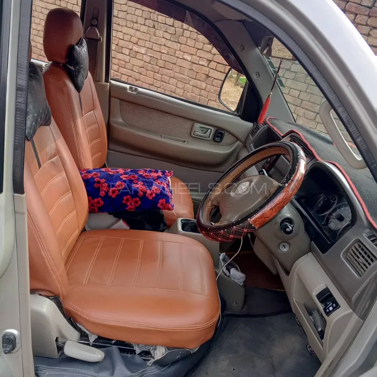سوزوکی اے پی وی 2007 for Sale in ساہیوال سوزوکی اے پی وی 2007 for Sale in ساہیوال Image-5