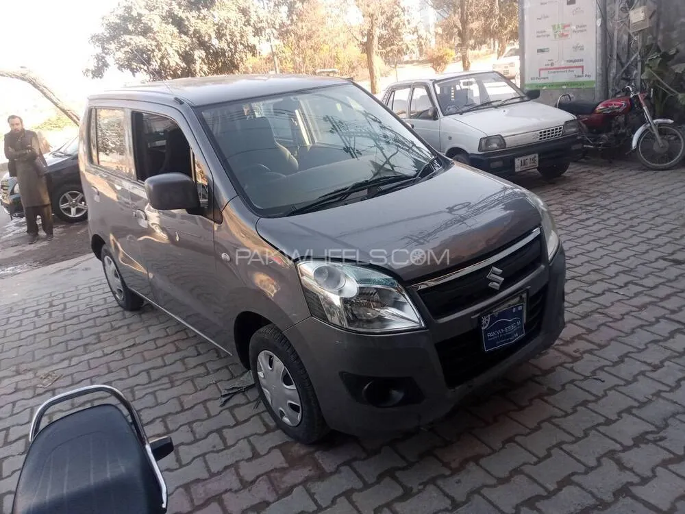 Suzuki Wagon R 2017 for Sale in Islamabad Suzuki Wagon R 2017 for Sale in Islamabad Image-3