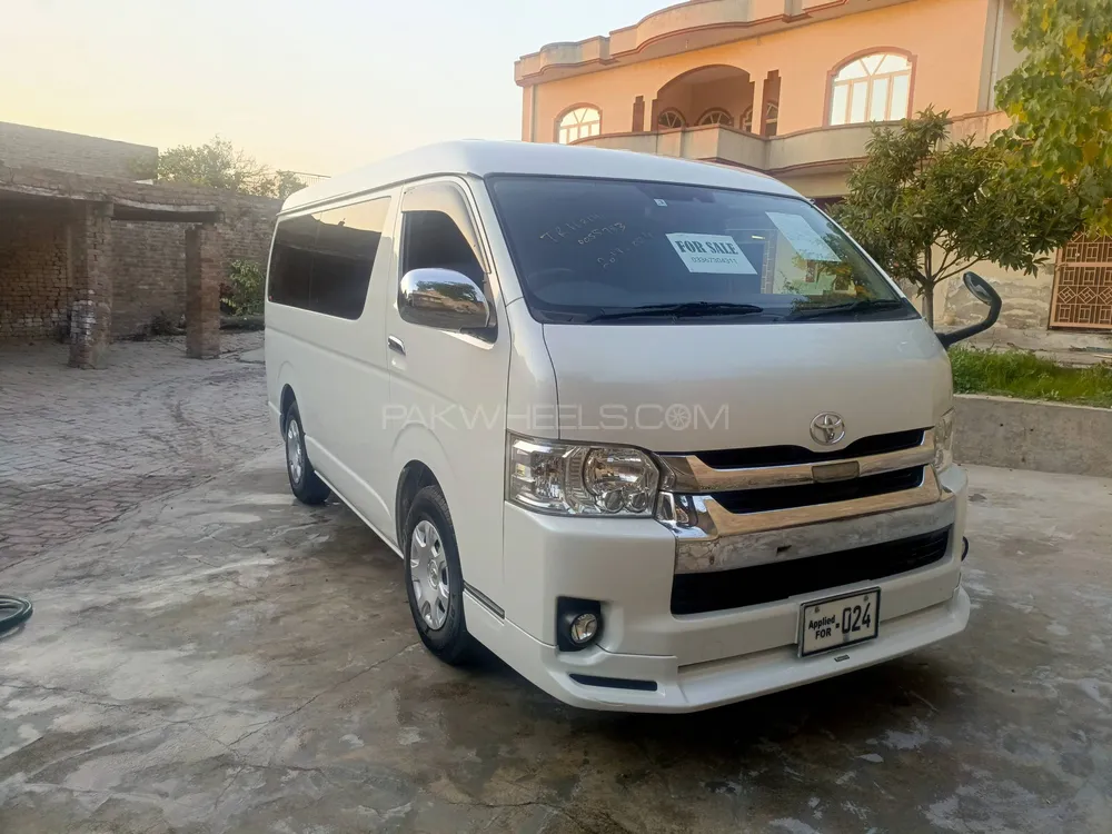 Toyota Hiace 2019 for Sale in Gujrat Image-1
