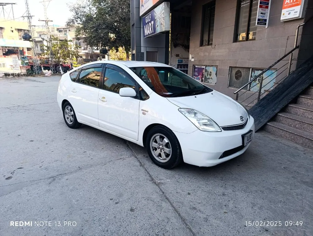 Toyota Prius 2007 for Sale in Islamabad Image-1