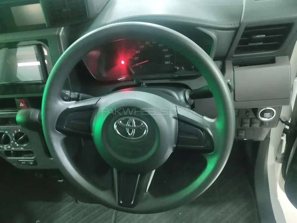 Toyota Roomy 2020 for Sale in Lahore Toyota Roomy 2020 for Sale in Lahore Image-6