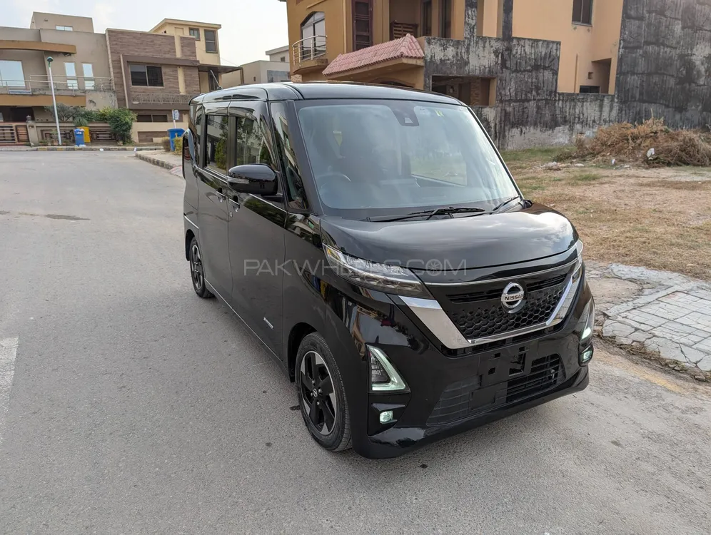 Nissan Roox 2021 for Sale in Karachi Image-1